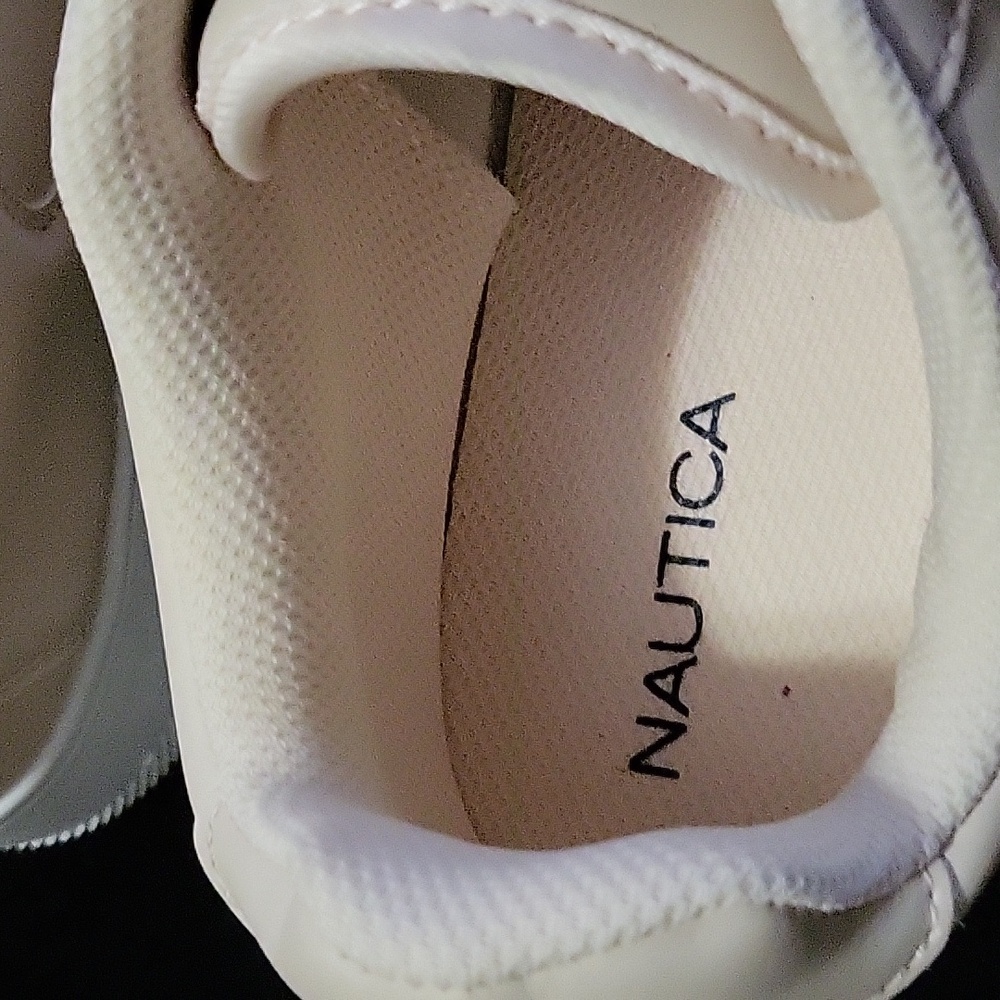 Shoes - Picture 7 of 12